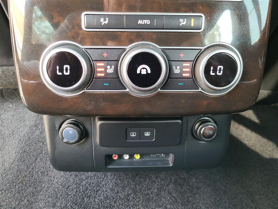 2016 Land Rover Range Rover 4WD 4dr Autobiography LWB, available for sale in Canton, Connecticut | Lava Motors. Canton, Connecticut 2016 Land Rover Range Rover 4WD 4dr Autobiography LWB, available for sale in Canton, Connecticut | Lava Motors. Canton, Connecticut