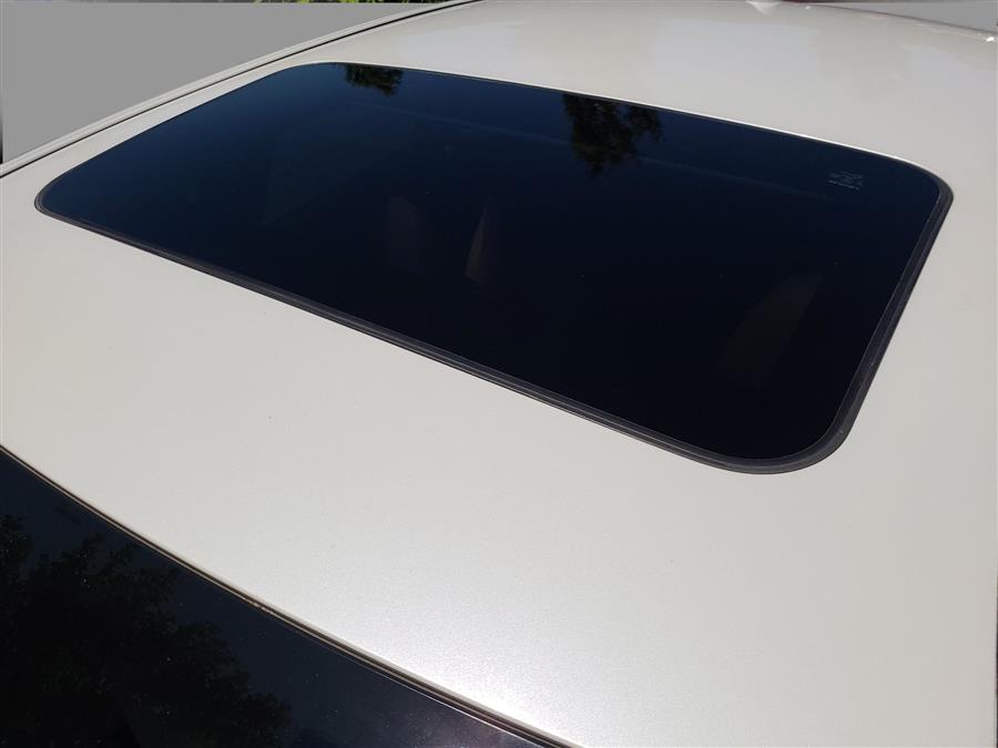2015 Lexus LS 460 4dr Sdn Crafted Line AWD, available for sale in Canton, Connecticut | Lava Motors. Canton, Connecticut 2015 Lexus LS 460 4dr Sdn Crafted Line AWD, available for sale in Canton, Connecticut | Lava Motors. Canton, Connecticut