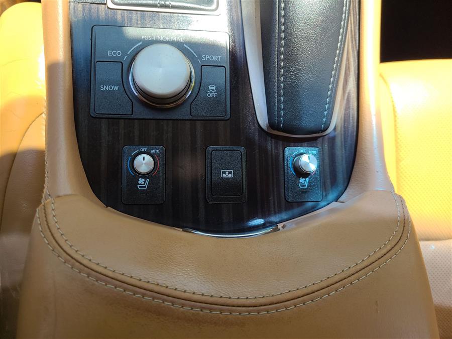 2015 Lexus LS 460 4dr Sdn Crafted Line AWD, available for sale in Canton, Connecticut | Lava Motors. Canton, Connecticut 2015 Lexus LS 460 4dr Sdn Crafted Line AWD, available for sale in Canton, Connecticut | Lava Motors. Canton, Connecticut