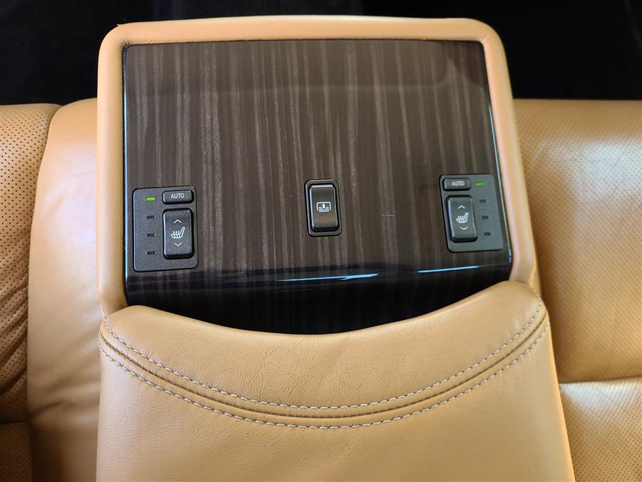 2015 Lexus LS 460 4dr Sdn Crafted Line AWD, available for sale in Canton, Connecticut | Lava Motors. Canton, Connecticut 2015 Lexus LS 460 4dr Sdn Crafted Line AWD, available for sale in Canton, Connecticut | Lava Motors. Canton, Connecticut