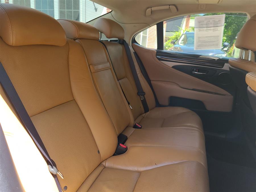 2015 Lexus LS 460 4dr Sdn Crafted Line AWD, available for sale in Canton, Connecticut | Lava Motors. Canton, Connecticut 2015 Lexus LS 460 4dr Sdn Crafted Line AWD, available for sale in Canton, Connecticut | Lava Motors. Canton, Connecticut