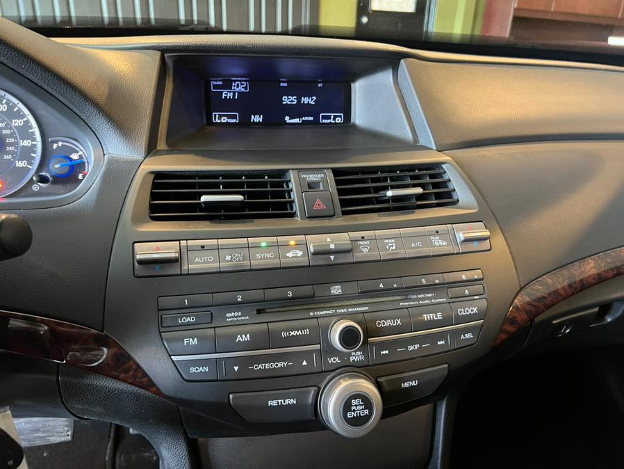 2011 Honda Accord Crosstour 4WD 5dr EX-L, available for sale in West Hartford, Connecticut | AutoMax. West Hartford, Connecticut 2011 Honda Accord Crosstour 4WD 5dr EX-L, available for sale in West Hartford, Connecticut | AutoMax. West Hartford, Connecticut