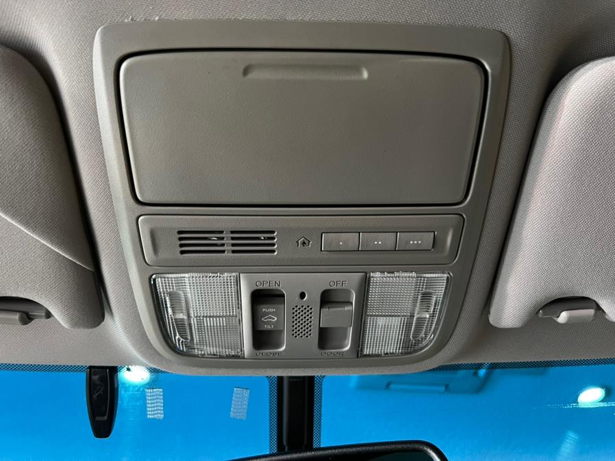 2011 Honda Accord Crosstour 4WD 5dr EX-L, available for sale in West Hartford, Connecticut | AutoMax. West Hartford, Connecticut 2011 Honda Accord Crosstour 4WD 5dr EX-L, available for sale in West Hartford, Connecticut | AutoMax. West Hartford, Connecticut