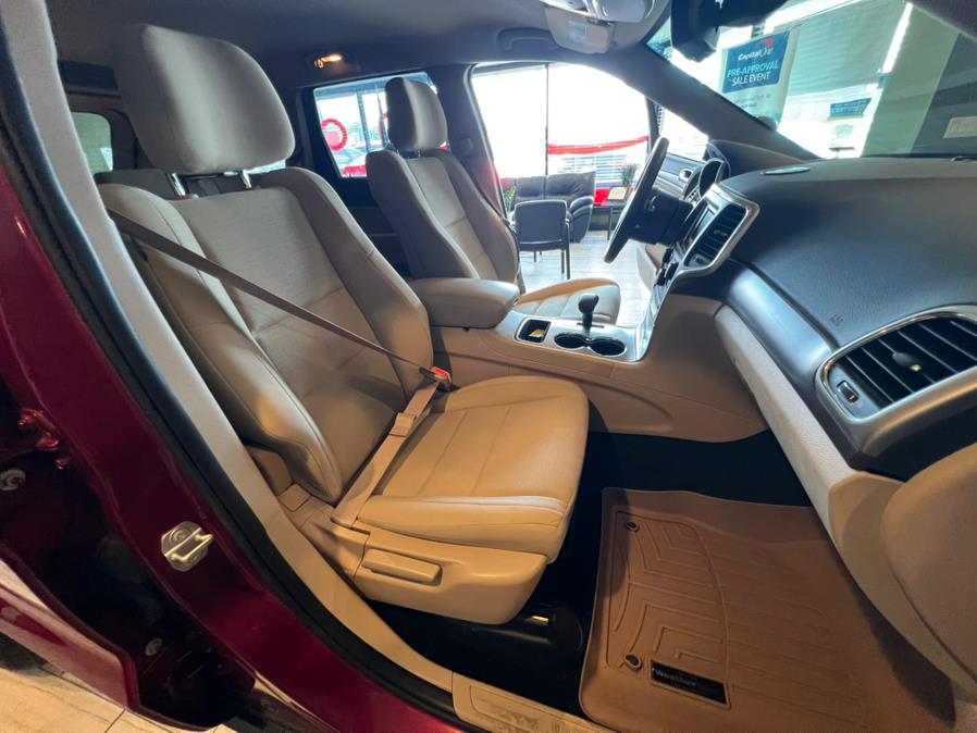 2015 Jeep Grand Cherokee 4WD 4dr Altitude, available for sale in West Hartford, Connecticut | AutoMax. West Hartford, Connecticut 2015 Jeep Grand Cherokee 4WD 4dr Altitude, available for sale in West Hartford, Connecticut | AutoMax. West Hartford, Connecticut