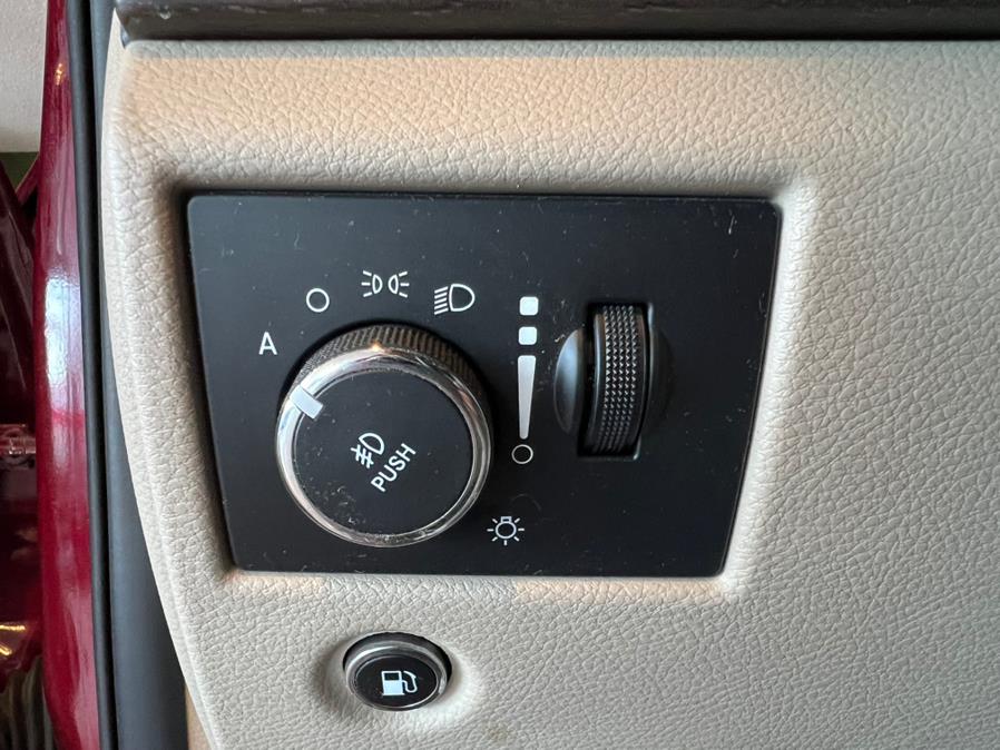 2015 Jeep Grand Cherokee 4WD 4dr Altitude, available for sale in West Hartford, Connecticut | AutoMax. West Hartford, Connecticut 2015 Jeep Grand Cherokee 4WD 4dr Altitude, available for sale in West Hartford, Connecticut | AutoMax. West Hartford, Connecticut
