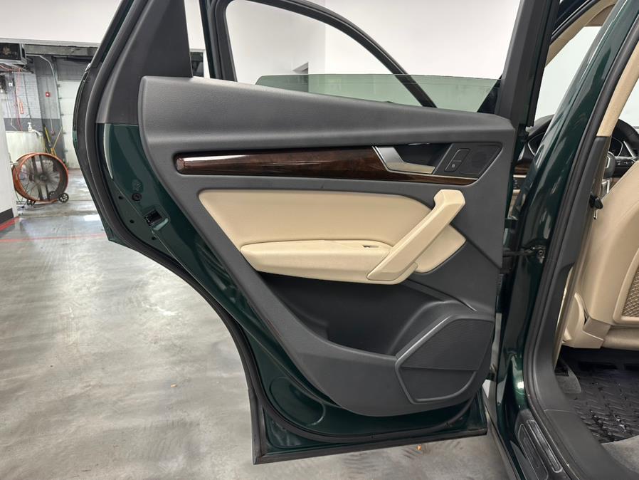2018 Audi Q5 2.0 TFSI Tech Premium Plus, available for sale in Elizabeth, New Jersey | M Auto Group. Elizabeth, New Jersey 2018 Audi Q5 2.0 TFSI Tech Premium Plus, available for sale in Elizabeth, New Jersey | M Auto Group. Elizabeth, New Jersey