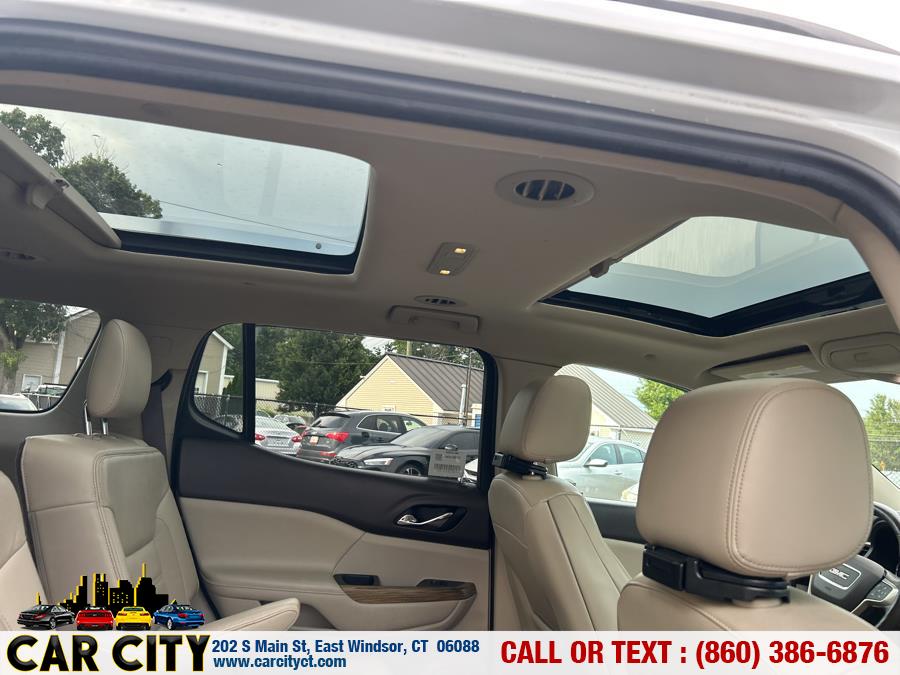 2017 GMC Acadia AWD 4dr Denali, available for sale in East Windsor, Connecticut | Car City LLC. East Windsor, Connecticut 2017 GMC Acadia AWD 4dr Denali, available for sale in East Windsor, Connecticut | Car City LLC. East Windsor, Connecticut