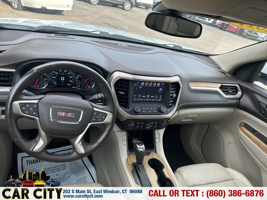 2017 GMC Acadia AWD 4dr Denali, available for sale in East Windsor, Connecticut | Car City LLC. East Windsor, Connecticut 2017 GMC Acadia AWD 4dr Denali, available for sale in East Windsor, Connecticut | Car City LLC. East Windsor, Connecticut