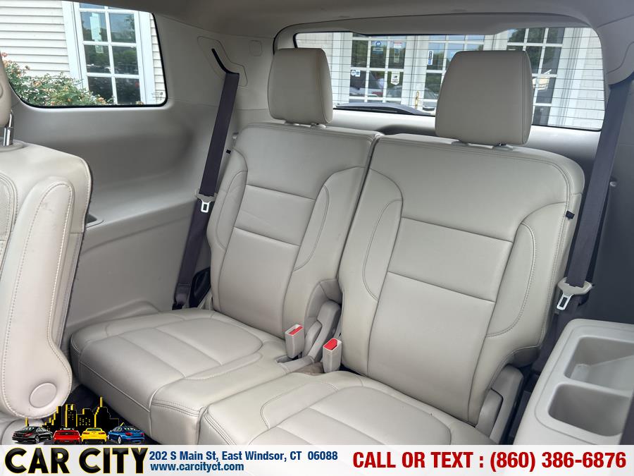 2017 GMC Acadia AWD 4dr Denali, available for sale in East Windsor, Connecticut | Car City LLC. East Windsor, Connecticut 2017 GMC Acadia AWD 4dr Denali, available for sale in East Windsor, Connecticut | Car City LLC. East Windsor, Connecticut