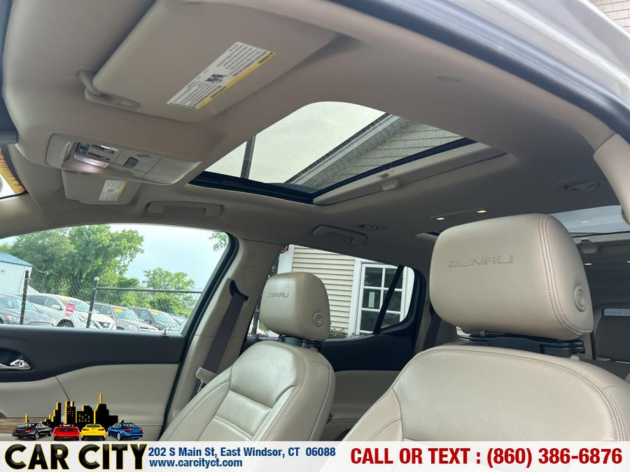 2017 GMC Acadia AWD 4dr Denali, available for sale in East Windsor, Connecticut | Car City LLC. East Windsor, Connecticut 2017 GMC Acadia AWD 4dr Denali, available for sale in East Windsor, Connecticut | Car City LLC. East Windsor, Connecticut