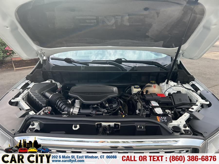 2017 GMC Acadia AWD 4dr Denali, available for sale in East Windsor, Connecticut | Car City LLC. East Windsor, Connecticut 2017 GMC Acadia AWD 4dr Denali, available for sale in East Windsor, Connecticut | Car City LLC. East Windsor, Connecticut