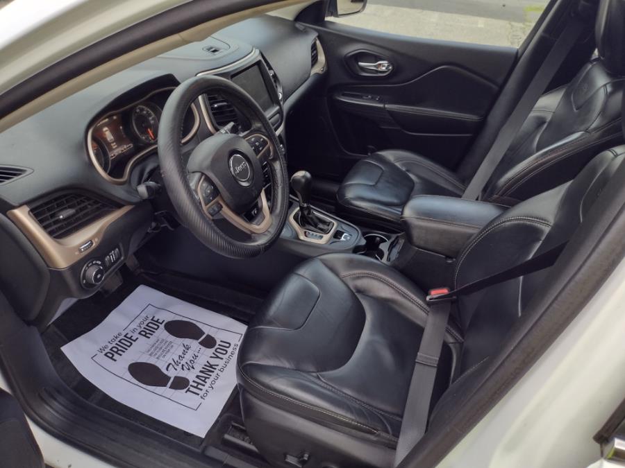 2016 Jeep Cherokee 4WD 4dr Limited, available for sale in Chicopee, Massachusetts | Matts Auto Mall LLC. Chicopee, Massachusetts 2016 Jeep Cherokee 4WD 4dr Limited, available for sale in Chicopee, Massachusetts | Matts Auto Mall LLC. Chicopee, Massachusetts