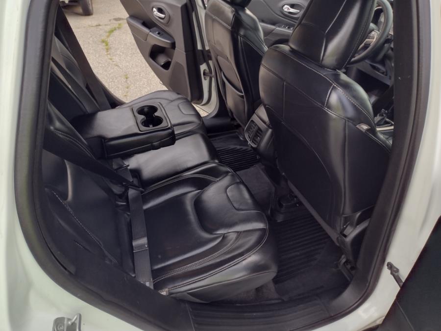 2016 Jeep Cherokee 4WD 4dr Limited, available for sale in Chicopee, Massachusetts | Matts Auto Mall LLC. Chicopee, Massachusetts 2016 Jeep Cherokee 4WD 4dr Limited, available for sale in Chicopee, Massachusetts | Matts Auto Mall LLC. Chicopee, Massachusetts
