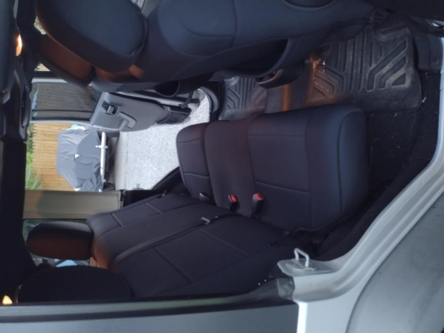 2012 Jeep Wrangler Unlimited 4WD 4dr Sport, available for sale in Chicopee, Massachusetts | Matts Auto Mall LLC. Chicopee, Massachusetts 2012 Jeep Wrangler Unlimited 4WD 4dr Sport, available for sale in Chicopee, Massachusetts | Matts Auto Mall LLC. Chicopee, Massachusetts