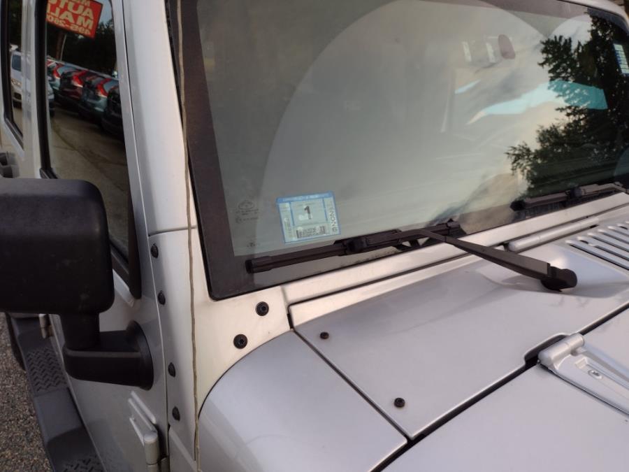 2012 Jeep Wrangler Unlimited 4WD 4dr Sport, available for sale in Chicopee, Massachusetts | Matts Auto Mall LLC. Chicopee, Massachusetts 2012 Jeep Wrangler Unlimited 4WD 4dr Sport, available for sale in Chicopee, Massachusetts | Matts Auto Mall LLC. Chicopee, Massachusetts