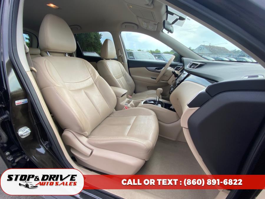 2015 Nissan Rogue AWD 4dr SL, available for sale in East Windsor, Connecticut | Stop & Drive Auto Sales. East Windsor, Connecticut 2015 Nissan Rogue AWD 4dr SL, available for sale in East Windsor, Connecticut | Stop & Drive Auto Sales. East Windsor, Connecticut