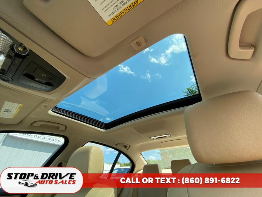 2011 BMW 5 Series 4dr Sdn 535i xDrive AWD, available for sale in East Windsor, Connecticut | Stop & Drive Auto Sales. East Windsor, Connecticut 2011 BMW 5 Series 4dr Sdn 535i xDrive AWD, available for sale in East Windsor, Connecticut | Stop & Drive Auto Sales. East Windsor, Connecticut