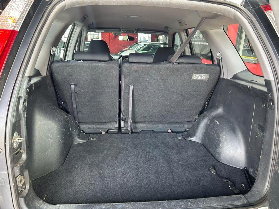 2005 Honda Cr-v LX Sport Utility 4D, available for sale in Garfield, New Jersey | Urban Motors Collection. Garfield, New Jersey 2005 Honda Cr-v LX Sport Utility 4D, available for sale in Garfield, New Jersey | Urban Motors Collection. Garfield, New Jersey