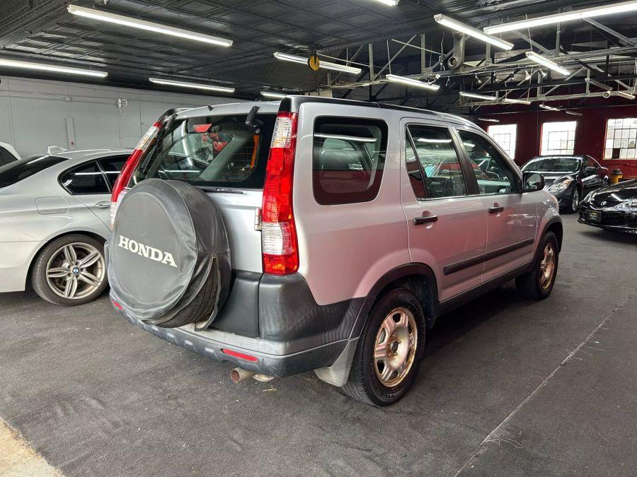 2005 Honda Cr-v LX Sport Utility 4D, available for sale in Garfield, New Jersey | Urban Motors Collection. Garfield, New Jersey 2005 Honda Cr-v LX Sport Utility 4D, available for sale in Garfield, New Jersey | Urban Motors Collection. Garfield, New Jersey