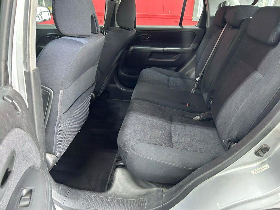 2005 Honda Cr-v LX Sport Utility 4D, available for sale in Garfield, New Jersey | Urban Motors Collection. Garfield, New Jersey 2005 Honda Cr-v LX Sport Utility 4D, available for sale in Garfield, New Jersey | Urban Motors Collection. Garfield, New Jersey