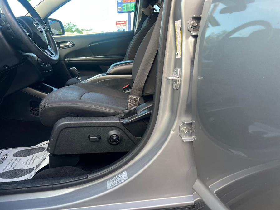 2017 Dodge Journey SXT FWD, available for sale in Swansea, Massachusetts | Gas On The Run. Swansea, Massachusetts 2017 Dodge Journey SXT FWD, available for sale in Swansea, Massachusetts | Gas On The Run. Swansea, Massachusetts