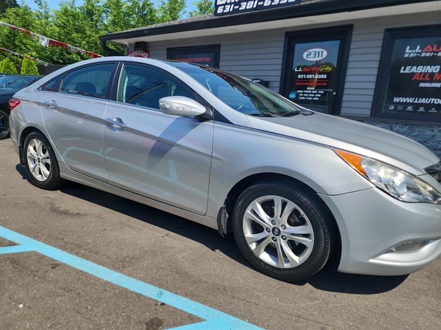 2013 Hyundai Sonata 4dr Sdn 2.4L Auto SE, available for sale in Islip, New York | L.I. Auto Gallery. Islip, New York 2013 Hyundai Sonata 4dr Sdn 2.4L Auto SE, available for sale in Islip, New York | L.I. Auto Gallery. Islip, New York