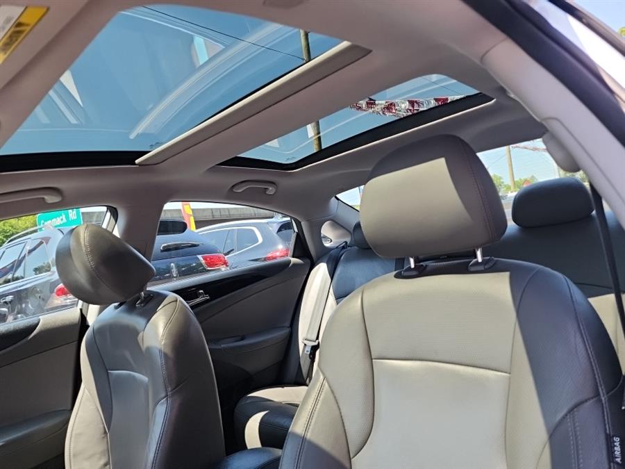 2013 Hyundai Sonata 4dr Sdn 2.4L Auto SE, available for sale in Islip, New York | L.I. Auto Gallery. Islip, New York 2013 Hyundai Sonata 4dr Sdn 2.4L Auto SE, available for sale in Islip, New York | L.I. Auto Gallery. Islip, New York