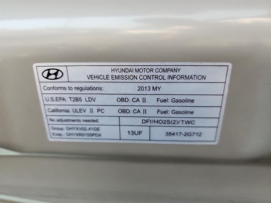 2013 Hyundai Sonata 4dr Sdn 2.4L Auto SE, available for sale in Islip, New York | L.I. Auto Gallery. Islip, New York 2013 Hyundai Sonata 4dr Sdn 2.4L Auto SE, available for sale in Islip, New York | L.I. Auto Gallery. Islip, New York