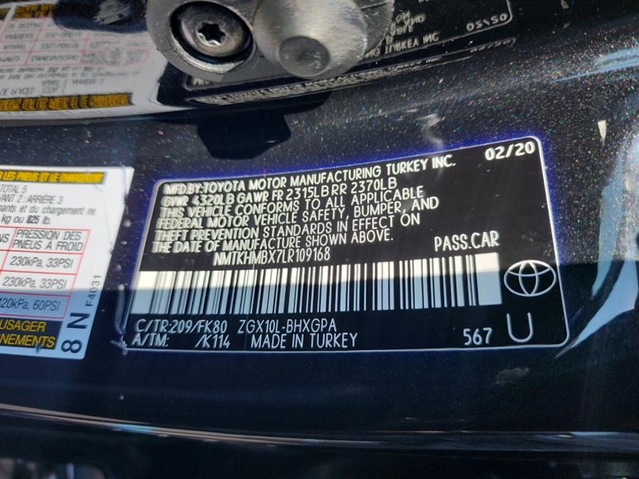 2020 Toyota C-HR LE FWD (Natl), available for sale in Islip, New York | L.I. Auto Gallery. Islip, New York 2020 Toyota C-HR LE FWD (Natl), available for sale in Islip, New York | L.I. Auto Gallery. Islip, New York