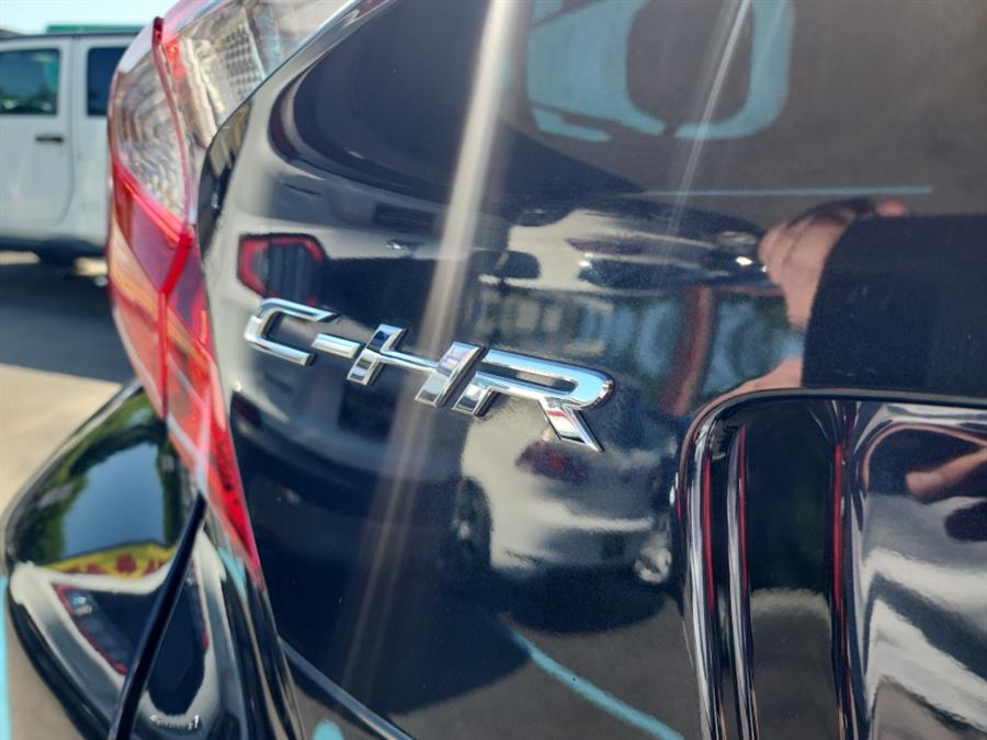 2020 Toyota C-HR LE FWD (Natl), available for sale in Islip, New York | L.I. Auto Gallery. Islip, New York 2020 Toyota C-HR LE FWD (Natl), available for sale in Islip, New York | L.I. Auto Gallery. Islip, New York