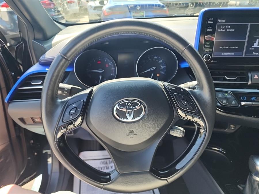 2020 Toyota C-HR LE FWD (Natl), available for sale in Islip, New York | L.I. Auto Gallery. Islip, New York 2020 Toyota C-HR LE FWD (Natl), available for sale in Islip, New York | L.I. Auto Gallery. Islip, New York