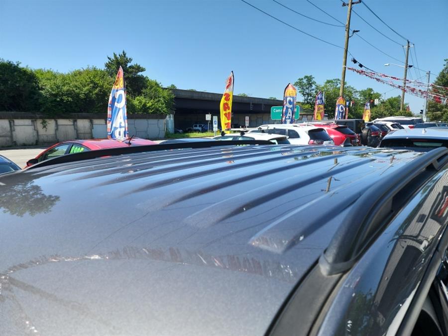 2022 Ford Explorer XLT 4WD, available for sale in Islip, New York | L.I. Auto Gallery. Islip, New York 2022 Ford Explorer XLT 4WD, available for sale in Islip, New York | L.I. Auto Gallery. Islip, New York