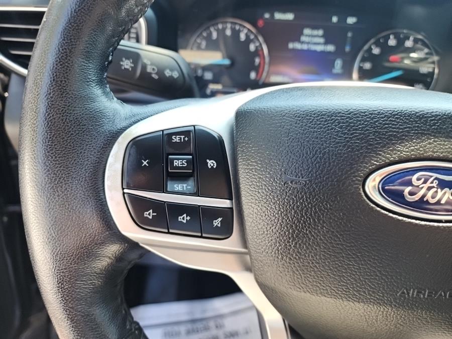 2022 Ford Explorer XLT 4WD, available for sale in Islip, New York | L.I. Auto Gallery. Islip, New York 2022 Ford Explorer XLT 4WD, available for sale in Islip, New York | L.I. Auto Gallery. Islip, New York