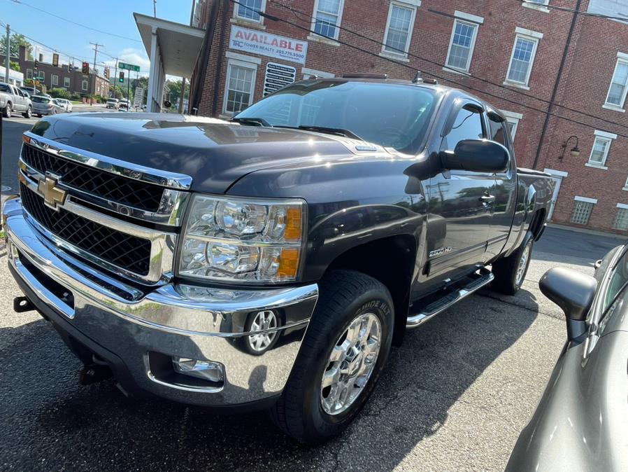 2011 Chevrolet Silverado 2500HD 4WD Ext Cab 144.2" LT, available for sale in New Milford, Connecticut | Faustos Auto Body and Repairs LLC. New Milford, Connecticut 2011 Chevrolet Silverado 2500HD 4WD Ext Cab 144.2" LT, available for sale in New Milford, Connecticut | Faustos Auto Body and Repairs LLC. New Milford, Connecticut