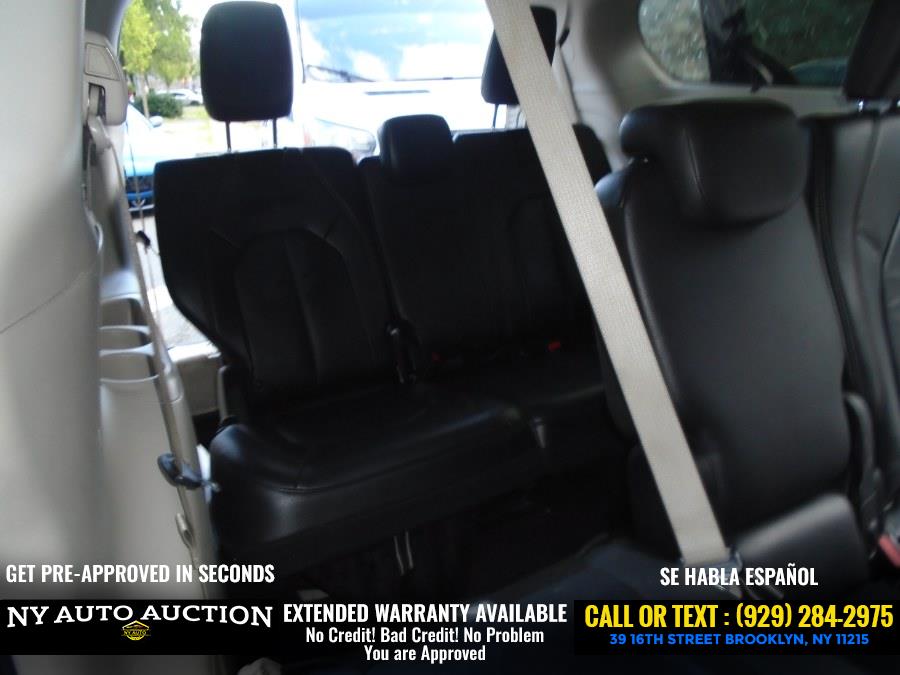 2017 Chrysler Pacifica Touring-L FWD, available for sale in Brooklyn, New York | NY Auto Auction. Brooklyn, New York 2017 Chrysler Pacifica Touring-L FWD, available for sale in Brooklyn, New York | NY Auto Auction. Brooklyn, New York