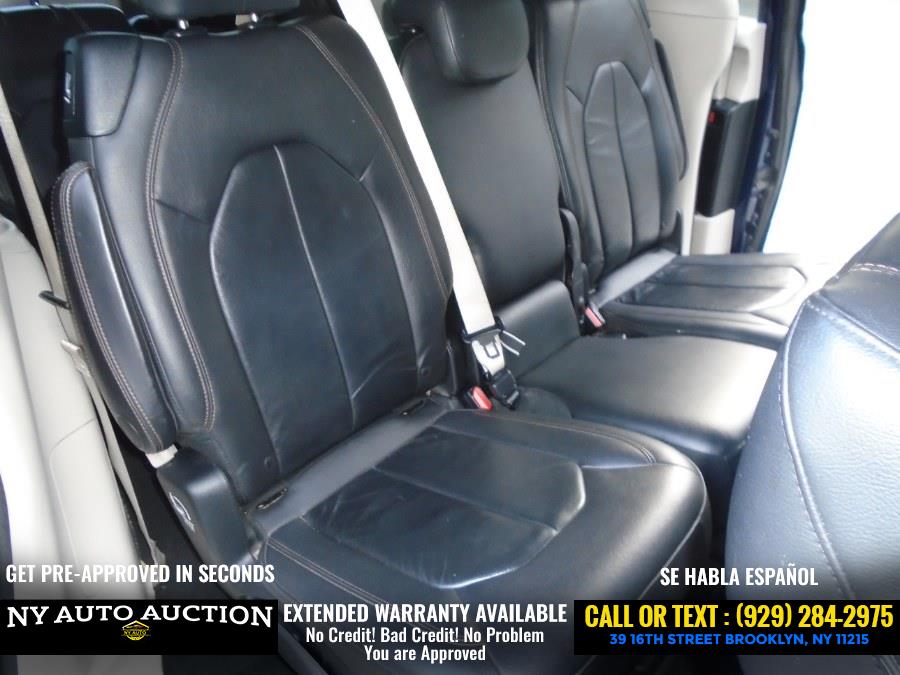 2017 Chrysler Pacifica Touring-L FWD, available for sale in Brooklyn, New York | NY Auto Auction. Brooklyn, New York 2017 Chrysler Pacifica Touring-L FWD, available for sale in Brooklyn, New York | NY Auto Auction. Brooklyn, New York