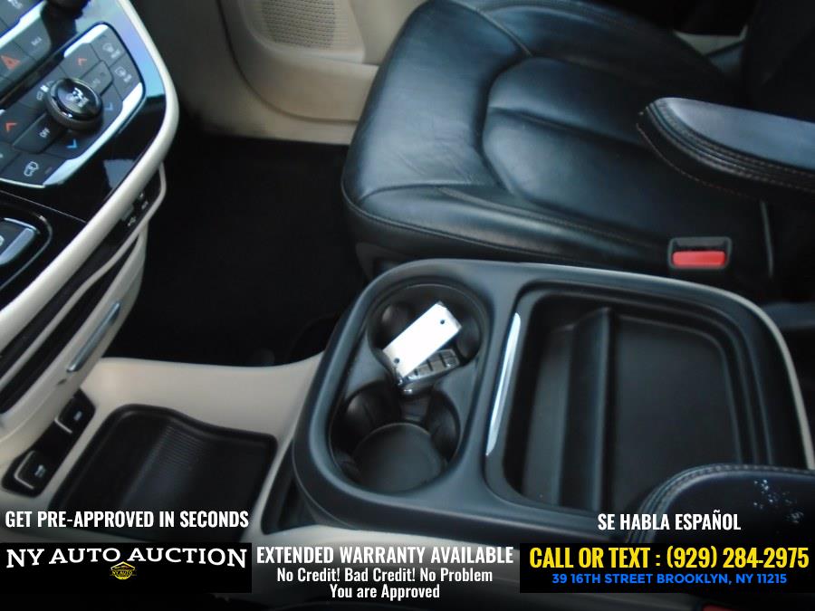 2017 Chrysler Pacifica Touring-L FWD, available for sale in Brooklyn, New York | NY Auto Auction. Brooklyn, New York 2017 Chrysler Pacifica Touring-L FWD, available for sale in Brooklyn, New York | NY Auto Auction. Brooklyn, New York