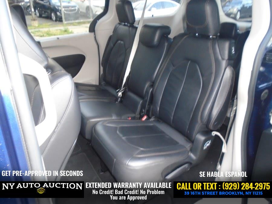 2017 Chrysler Pacifica Touring-L FWD, available for sale in Brooklyn, New York | NY Auto Auction. Brooklyn, New York 2017 Chrysler Pacifica Touring-L FWD, available for sale in Brooklyn, New York | NY Auto Auction. Brooklyn, New York