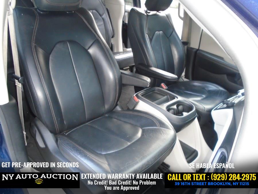 2017 Chrysler Pacifica Touring-L FWD, available for sale in Brooklyn, New York | NY Auto Auction. Brooklyn, New York 2017 Chrysler Pacifica Touring-L FWD, available for sale in Brooklyn, New York | NY Auto Auction. Brooklyn, New York