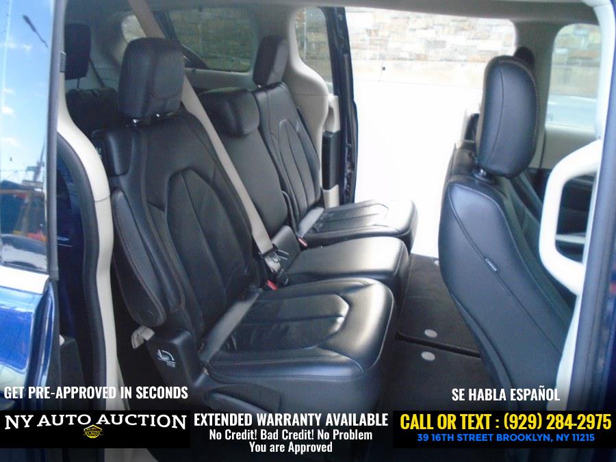 2017 Chrysler Pacifica Touring-L FWD, available for sale in Brooklyn, New York | NY Auto Auction. Brooklyn, New York 2017 Chrysler Pacifica Touring-L FWD, available for sale in Brooklyn, New York | NY Auto Auction. Brooklyn, New York
