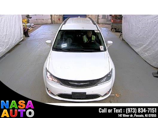 2017 Chrysler Pacifica Touring-L Plus FWD, available for sale in Passaic, New Jersey | Nasa Auto. Passaic, New Jersey 2017 Chrysler Pacifica Touring-L Plus FWD, available for sale in Passaic, New Jersey | Nasa Auto. Passaic, New Jersey