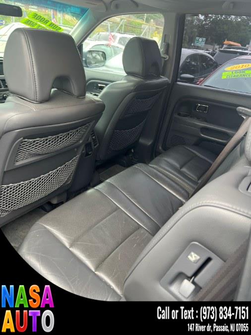 2007 Honda Pilot 4WD 4dr EX-L w/Navi, available for sale in Passaic, New Jersey | Nasa Auto. Passaic, New Jersey 2007 Honda Pilot 4WD 4dr EX-L w/Navi, available for sale in Passaic, New Jersey | Nasa Auto. Passaic, New Jersey