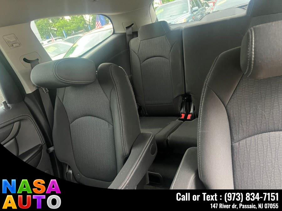 2016 Chevrolet Traverse FWD 4dr LT w/1LT, available for sale in Passaic, New Jersey | Nasa Auto. Passaic, New Jersey 2016 Chevrolet Traverse FWD 4dr LT w/1LT, available for sale in Passaic, New Jersey | Nasa Auto. Passaic, New Jersey