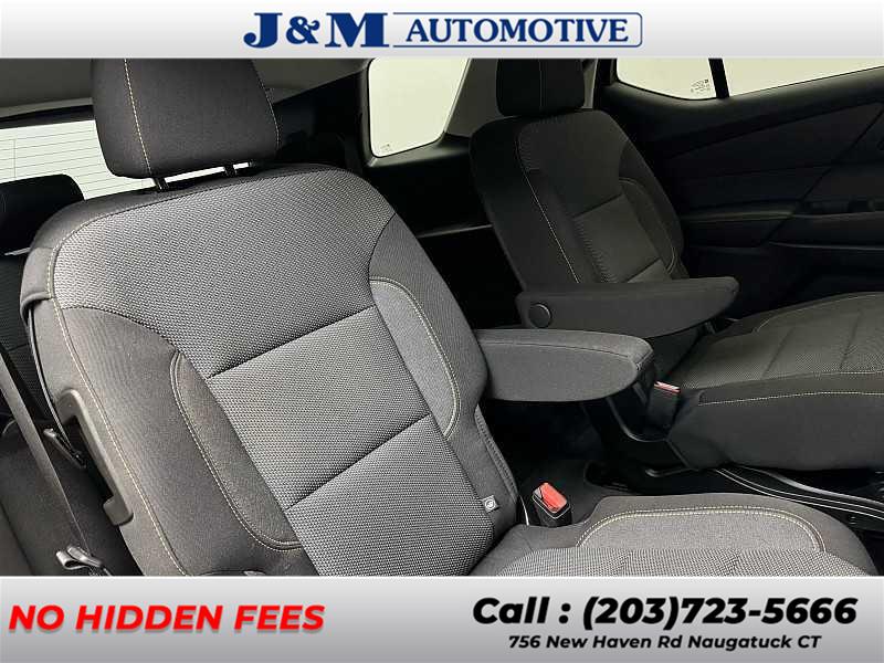 2020 Chevrolet Traverse LT Cloth, available for sale in Naugatuck, Connecticut | J&M Automotive Sls&Svc LLC. Naugatuck, Connecticut 2020 Chevrolet Traverse LT Cloth, available for sale in Naugatuck, Connecticut | J&M Automotive Sls&Svc LLC. Naugatuck, Connecticut