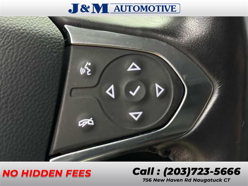 2020 Chevrolet Traverse LT Cloth, available for sale in Naugatuck, Connecticut | J&M Automotive Sls&Svc LLC. Naugatuck, Connecticut 2020 Chevrolet Traverse LT Cloth, available for sale in Naugatuck, Connecticut | J&M Automotive Sls&Svc LLC. Naugatuck, Connecticut