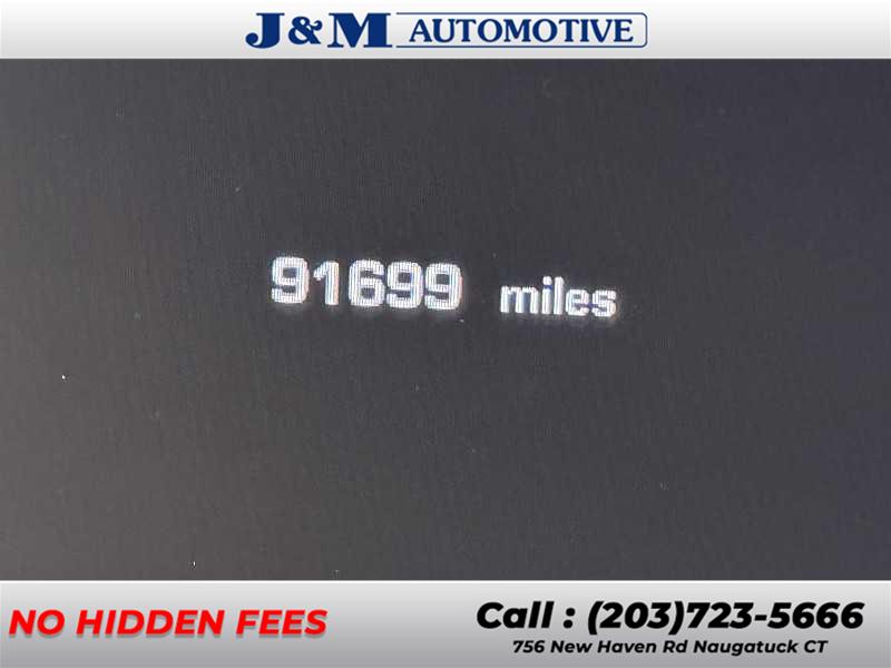 2013 Jaguar Xj , available for sale in Naugatuck, Connecticut | J&M Automotive Sls&Svc LLC. Naugatuck, Connecticut 2013 Jaguar Xj , available for sale in Naugatuck, Connecticut | J&M Automotive Sls&Svc LLC. Naugatuck, Connecticut