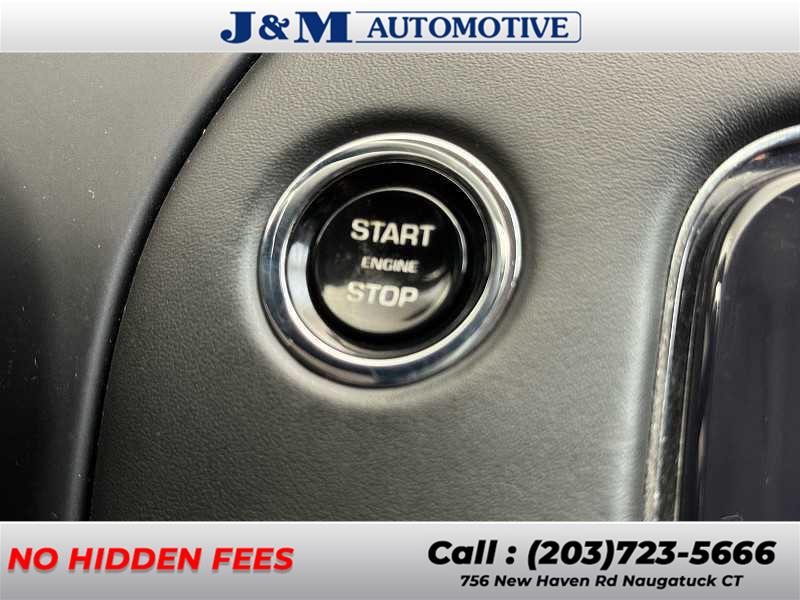 2013 Jaguar Xj , available for sale in Naugatuck, Connecticut | J&M Automotive Sls&Svc LLC. Naugatuck, Connecticut 2013 Jaguar Xj , available for sale in Naugatuck, Connecticut | J&M Automotive Sls&Svc LLC. Naugatuck, Connecticut
