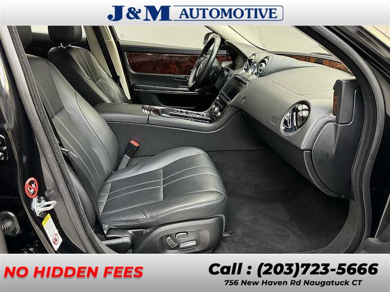 2013 Jaguar Xj , available for sale in Naugatuck, Connecticut | J&M Automotive Sls&Svc LLC. Naugatuck, Connecticut 2013 Jaguar Xj , available for sale in Naugatuck, Connecticut | J&M Automotive Sls&Svc LLC. Naugatuck, Connecticut