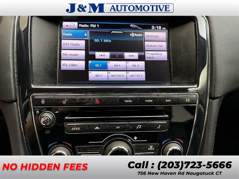 2013 Jaguar Xj , available for sale in Naugatuck, Connecticut | J&M Automotive Sls&Svc LLC. Naugatuck, Connecticut 2013 Jaguar Xj , available for sale in Naugatuck, Connecticut | J&M Automotive Sls&Svc LLC. Naugatuck, Connecticut