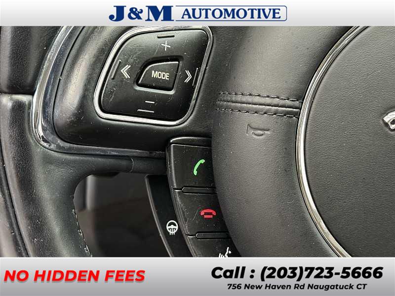 2013 Jaguar Xj , available for sale in Naugatuck, Connecticut | J&M Automotive Sls&Svc LLC. Naugatuck, Connecticut 2013 Jaguar Xj , available for sale in Naugatuck, Connecticut | J&M Automotive Sls&Svc LLC. Naugatuck, Connecticut